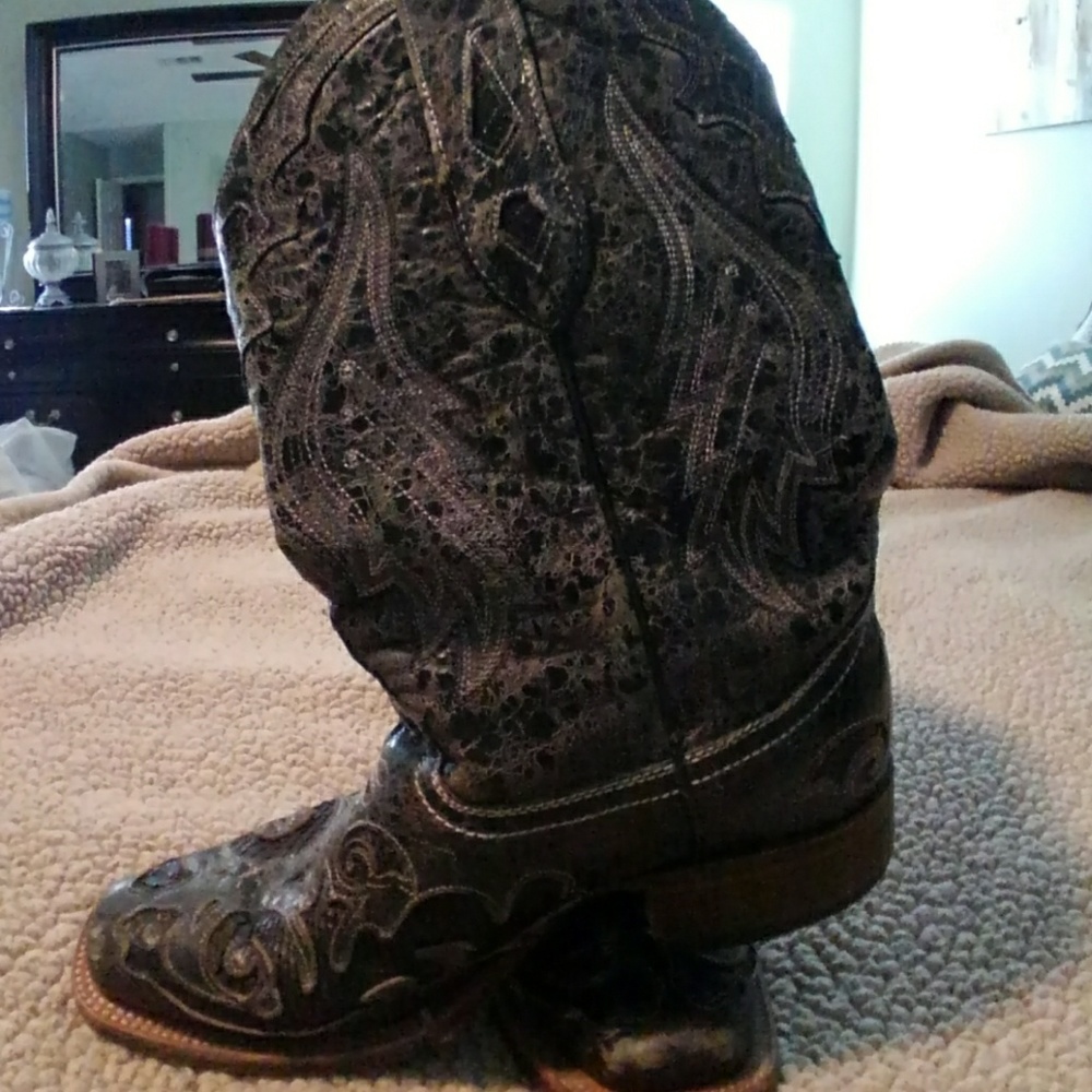 Coral Boots